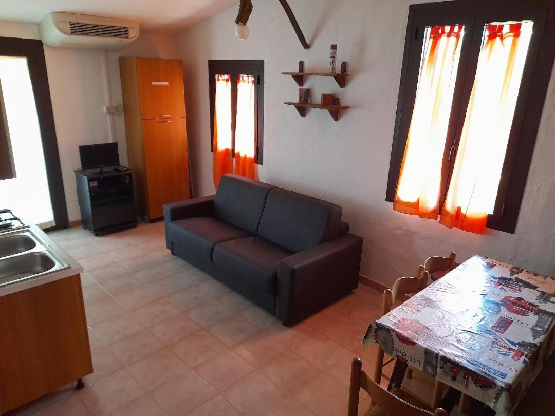 Ferienwohnung La Macciona Aglientu Exterior foto