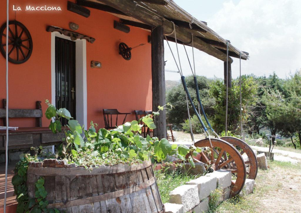 Ferienwohnung La Macciona Aglientu Exterior foto